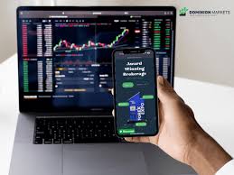 Mastering Day Trading in Forex Strategies, Risks, and Tips Mastering Day Trading in Forex Strategies, Risks, and Tips